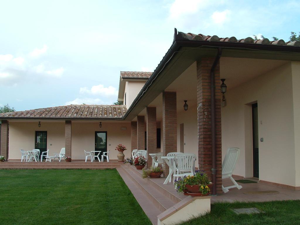 Agriturismo Valle Martina Saturnia Buitenkant foto
